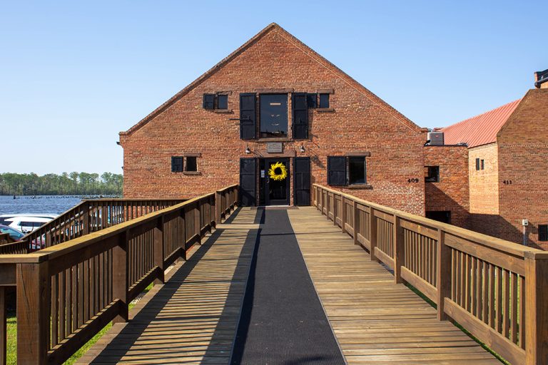 Why You Should Keep Your Boat at Havens Wharf in Washington, NC